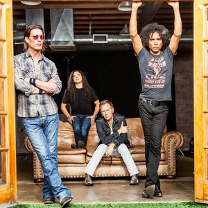 Alice in Chains to Open in Seattle
